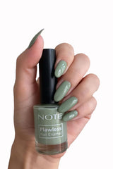 Flawless Nail Polish